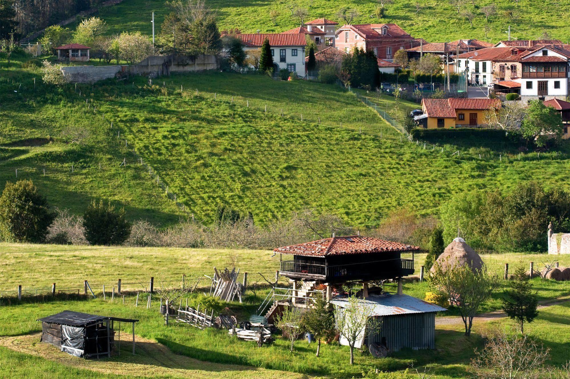 Casa Rural Los Sombredales Soto Del Barco Exterior photo